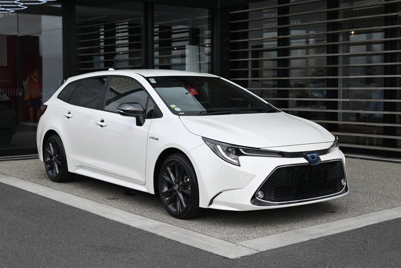 2020 Toyota Corolla Touring 1.8 Petrol Hybrid W...