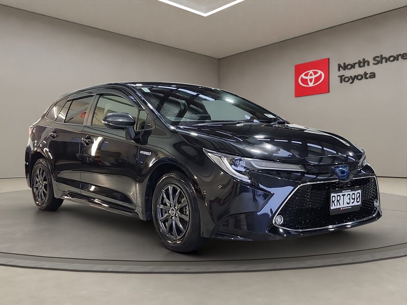 2020 Toyota Corolla Touring 1.8L Hybrid Station...