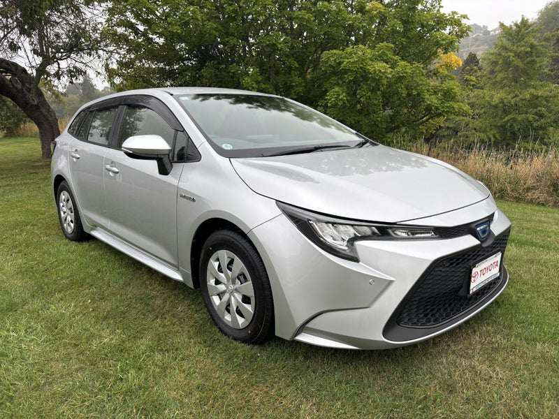 2020 Toyota Corolla Touring Hybrid