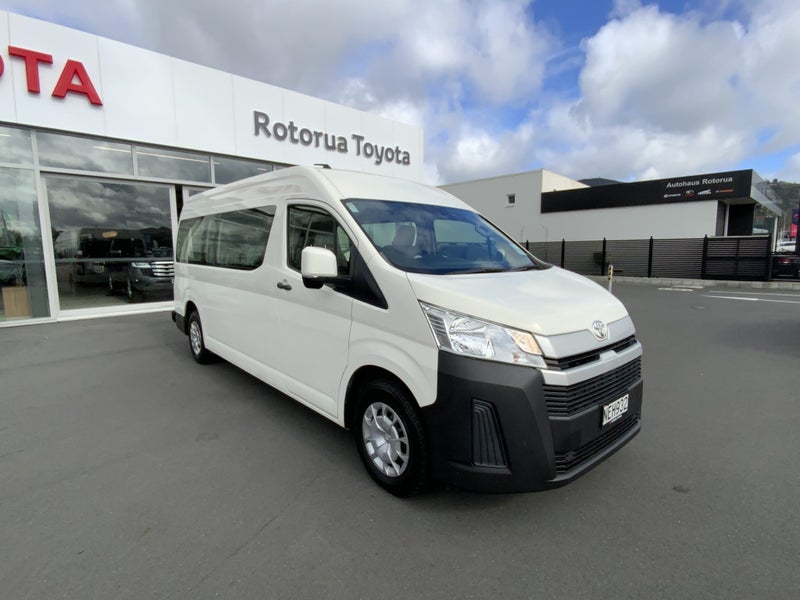 2020 Toyota Hiace ZX 10 Seater Minibus - Certif...