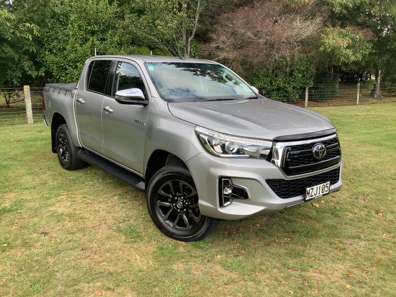 2020 Toyota Hilux SR5 2.8DT 6AT Double Cab 4WD