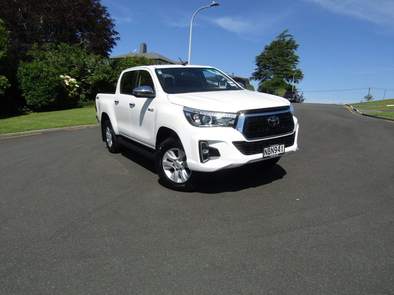 2020 Toyota Hilux SR5 2.8DT 6MT 4WD