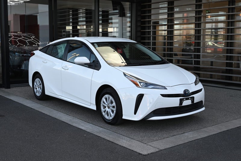 2020 Toyota Prius 1.8 Petrol Hybrid E FWD Hatch...