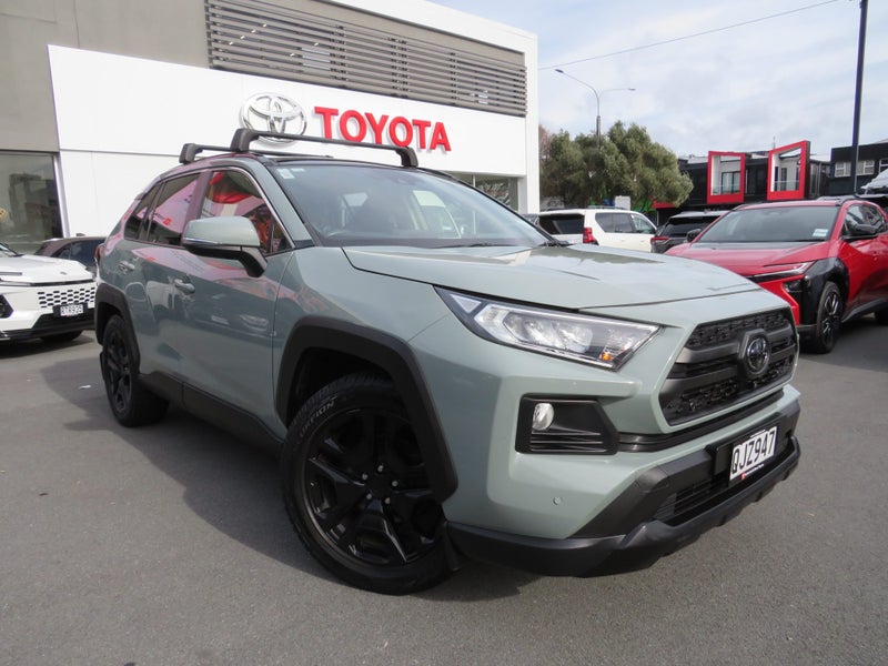 2020 Toyota RAV4 Adventure 2.5P 8AT AWD SUV/5D/...