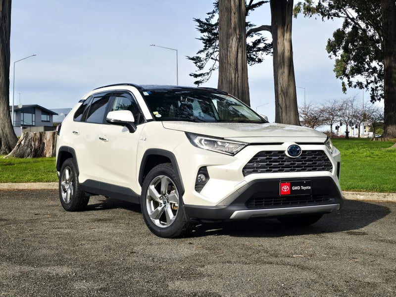 2020 Toyota RAV4 G Hybrid AWD