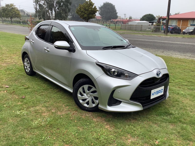 2020 Toyota Yaris 1.5 Hybrid Electric Vehicle 5...