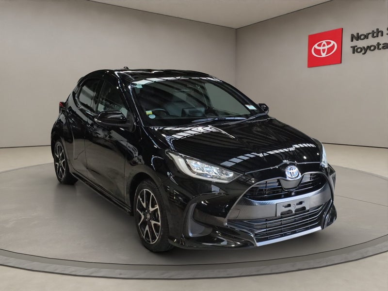 2020 Toyota Yaris 1.5L Hybrid Z FWD Hatchback