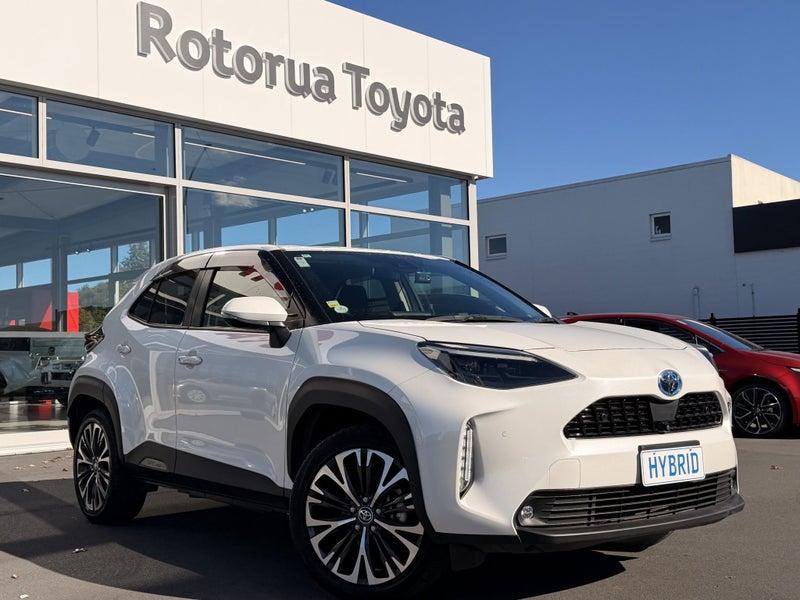 2020 Toyota Yaris Cross AWD- Certified Hybrid Z