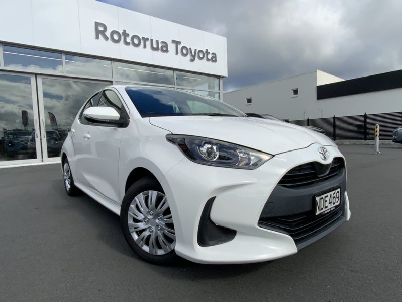 2020 Toyota Yaris Service history from new & Ce...