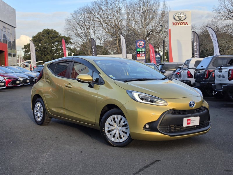 2021 Toyota Aqua 1.5 Hybrid X 5 Dr Hatch CVT 2W...
