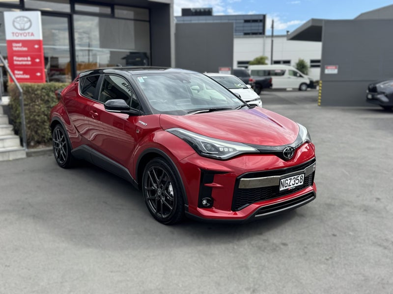 2021 Toyota C-HR GR Sport HYBRID, Push Start