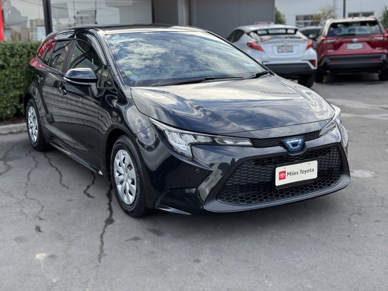 2021 Toyota Corolla Touring 1.8 Hybrid X Plus,...