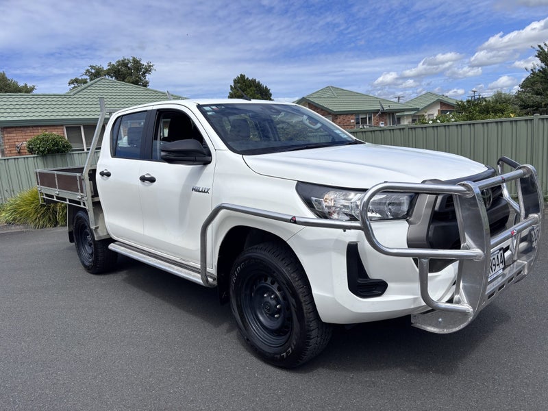 2021 Toyota Hilux SR 2.8DT 6MT 4WD DCC/4D/5S (J...