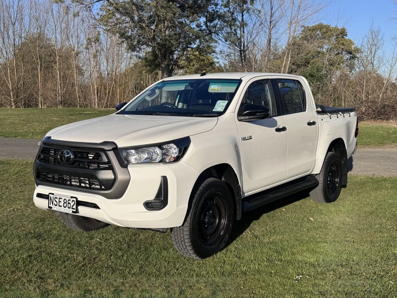 2021 Toyota Hilux SR 2.8DT Automatic 2WD Double...