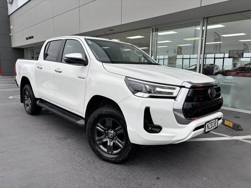 2021 Toyota Hilux SR5 2.8D DIESEL WORKHORSE