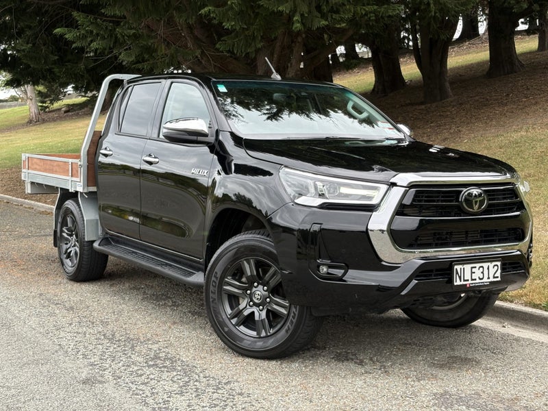 2021 Toyota Hilux SR5 2.8DT 6MT 4WD DCW/4D/5S
