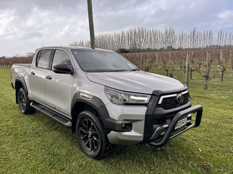 2021 Toyota Hilux SR5 CRUISER 2.8DT 6AT 2WD DCW...