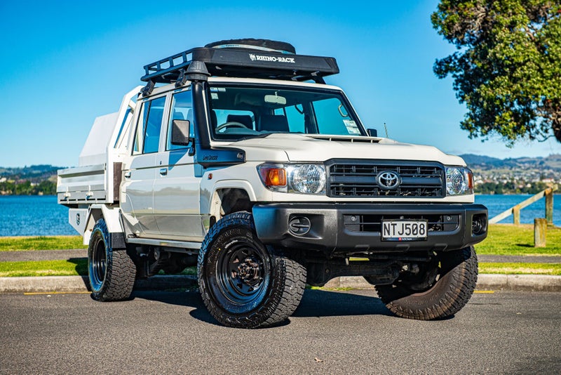 2021 Toyota Land Cruiser 70 LT 4.5DT Flat Deck