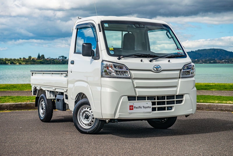 2021 Toyota Pixis 4wd