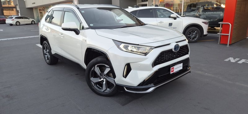 2021 Toyota RAV4 PHV GZ 2.5 HYBRID LUXURY SUV