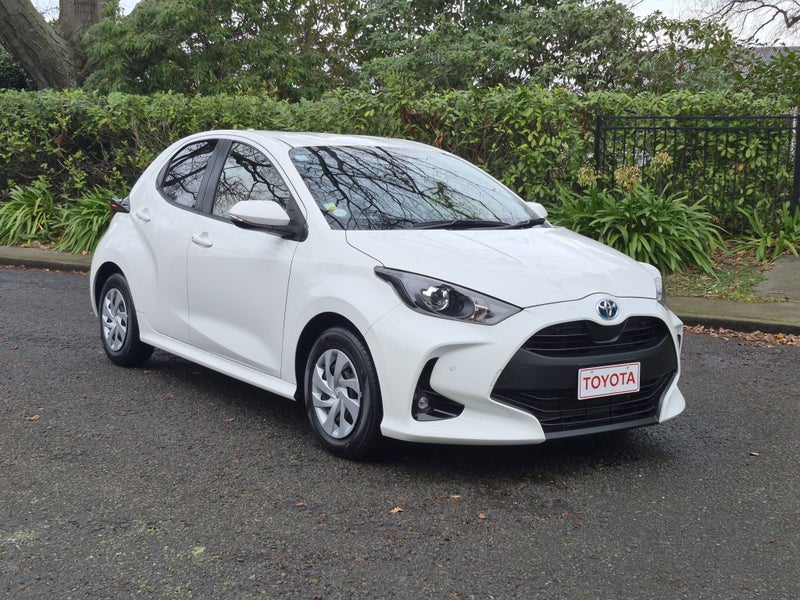 2021 Toyota Yaris 1.5 Hybrid X 5 Dr Hatch CVT 2...