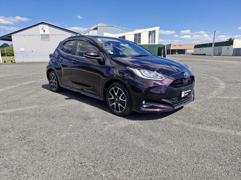 2021 Toyota Yaris 1.5 Hybrid Z 5 Dr Hatch CVT 2...