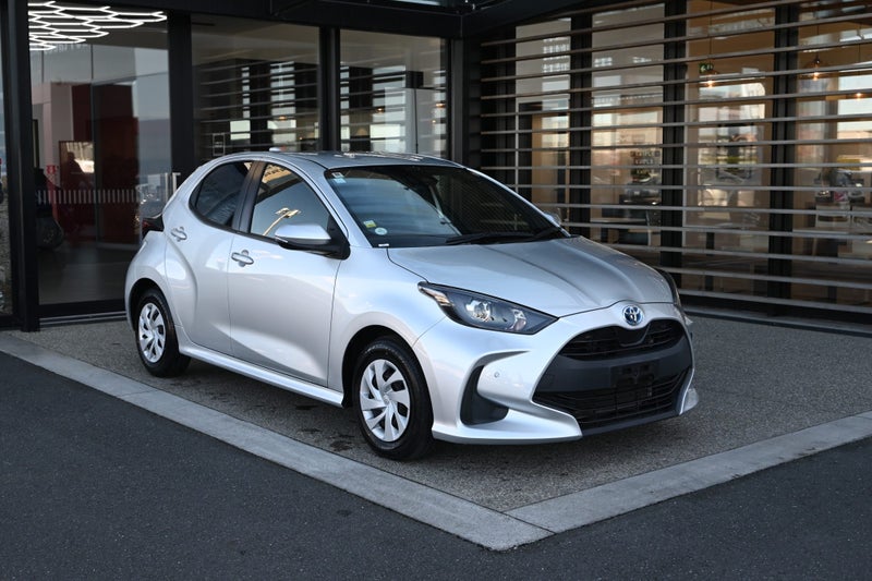 2021 Toyota Yaris 1.5 Petrol Hybrid X FWD Hatch...