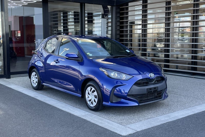 2021 Toyota Yaris 1.5 Petrol Hybrid X FWD Hatch...