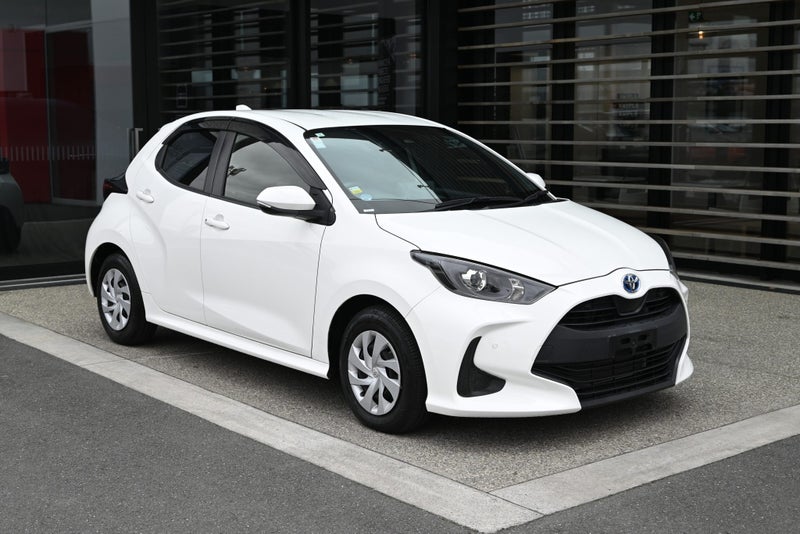 2021 Toyota Yaris 1.5 Petrol Hybrid X FWD Hatch...