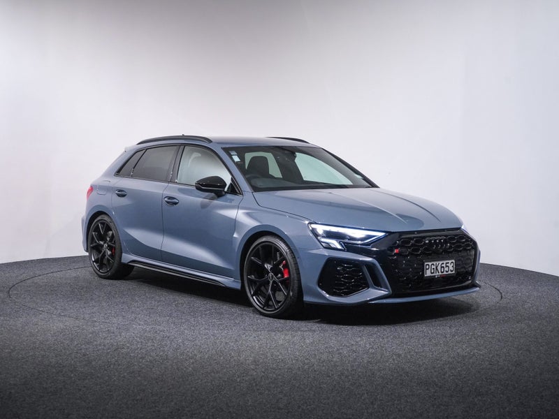 2022 Audi RS3 TFSI 294kW quattro