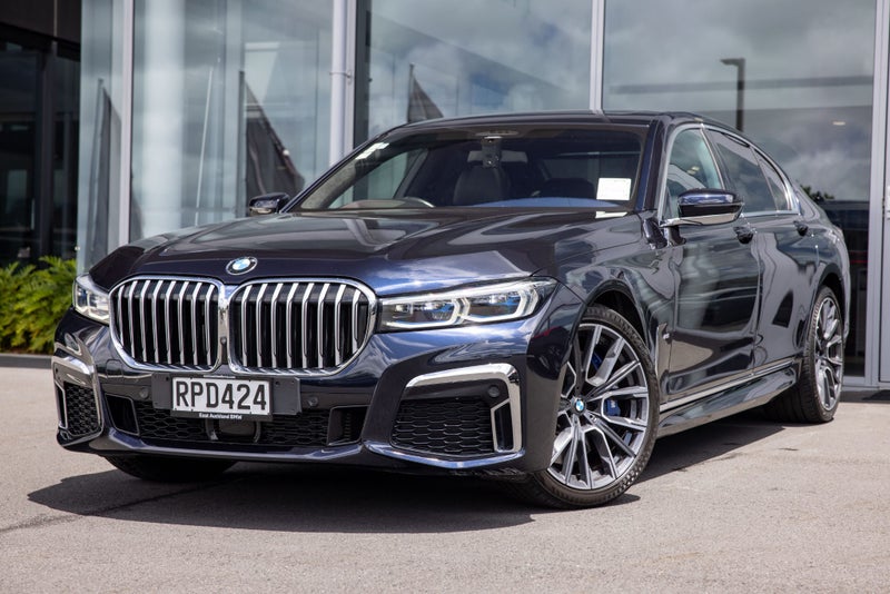 2022 BMW 730D