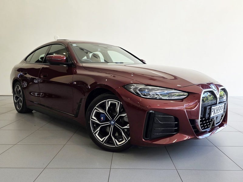 2022 BMW i4 eDrive40 Sport