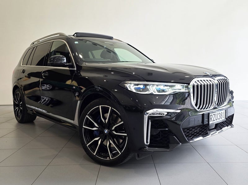 2022 BMW X7 xDrive30d M-Sport Lite