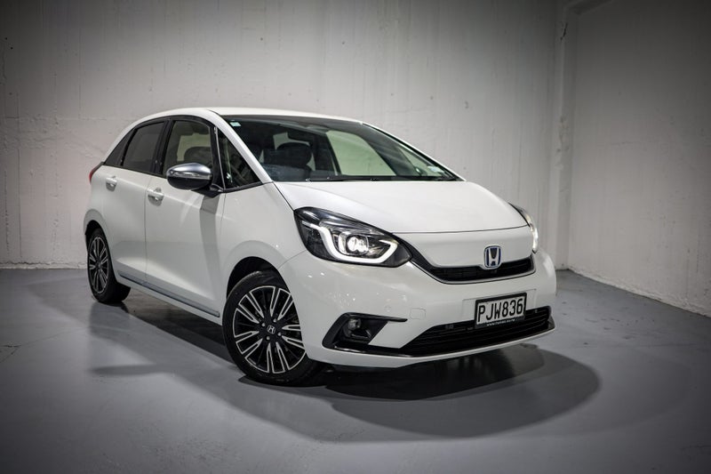 2022 Honda Jazz e:HEV Luxe