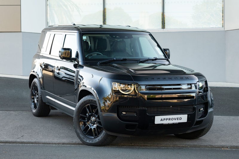 2022 Land Rover Defender 110 D240 SE