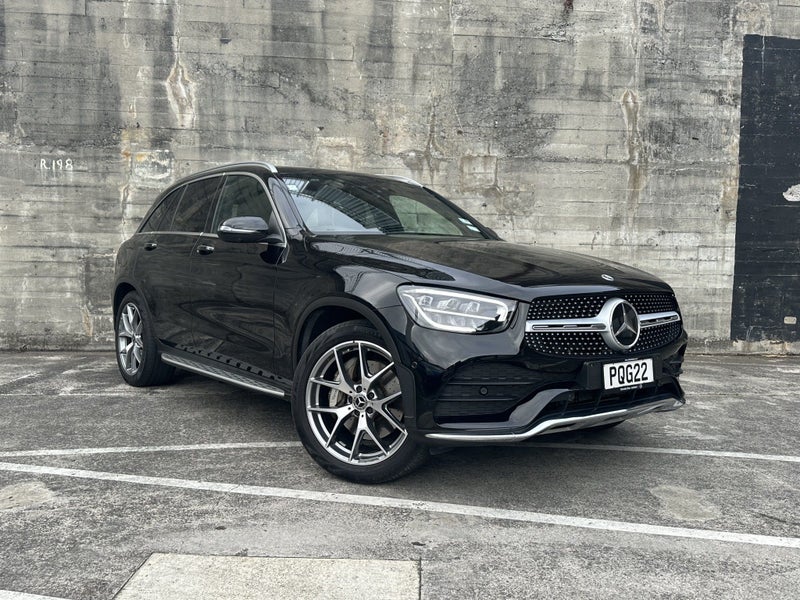 2022 Mercedes-Benz GLC 300 e 300 E PHEV/4WD/9AT