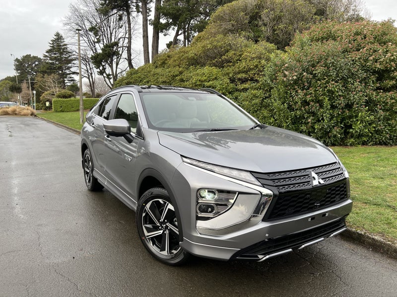 2022 Mitsubishi Eclipse Cross PHEV VRX 4WD