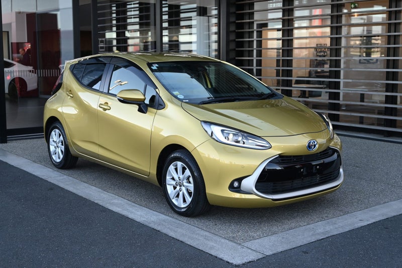 2022 Toyota Aqua 1.5 Petrol Hybrid Z FWD Hatchback