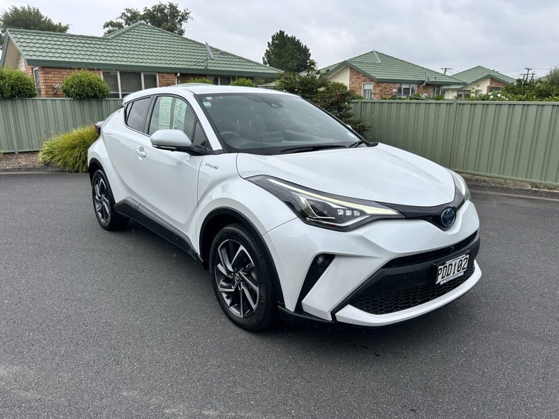 2022 Toyota C-HR Limited 1.8P HV ECVT FWD SUV/5...