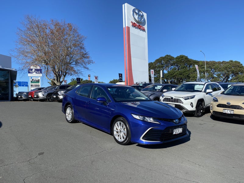 2022 Toyota Camry GX 2.5P Hybrid Sedan
