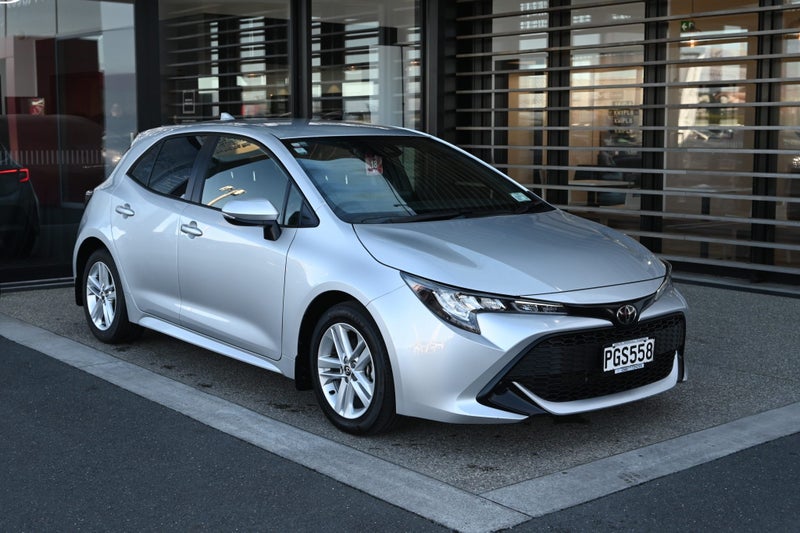 2022 Toyota Corolla GX 2.0 Petrol FWD Hatchback