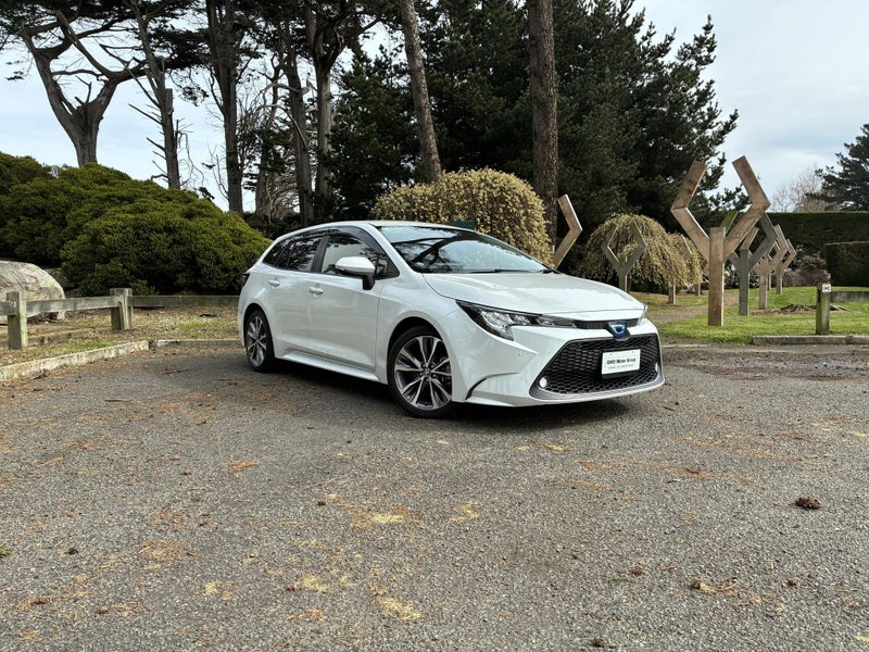 2022 Toyota Corolla Touring Hybrid