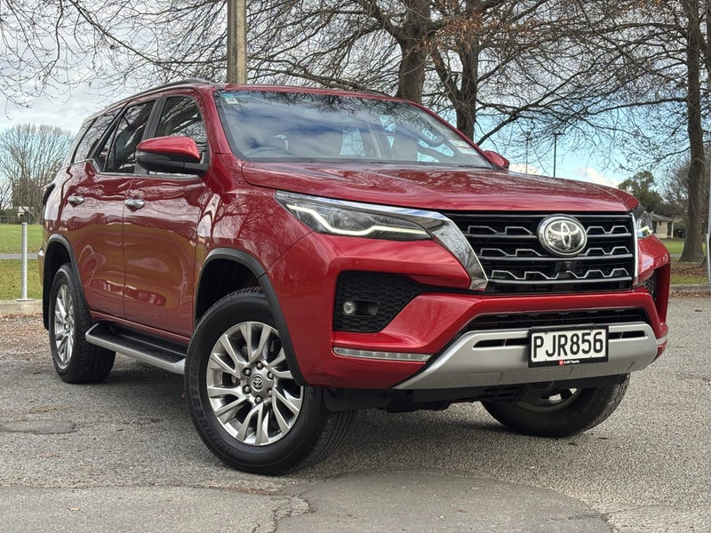 2022 Toyota Fortuner Limited 2.8DT 6AT 4WD