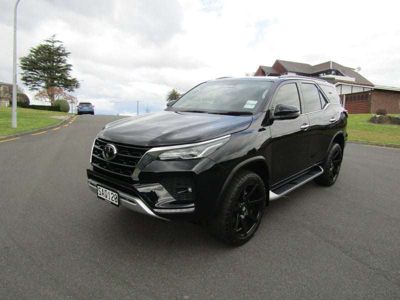 2022 Toyota Fortuner Limited 2.8DT 6AT 4WD