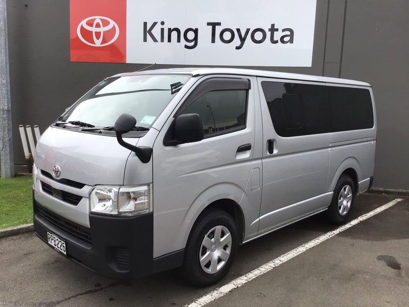 2022 Toyota Hiace 6 Seat
