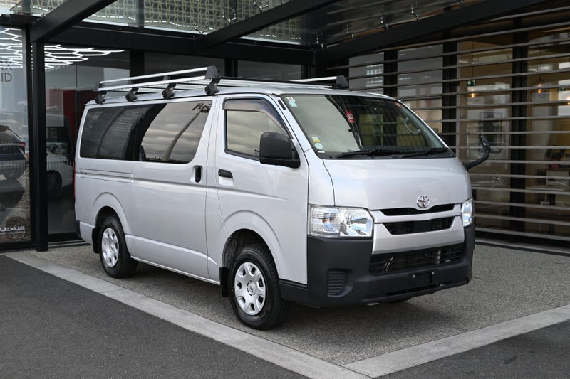 2022 Toyota Hiace DX Long 2.8 Turbo Diesel RWD Van