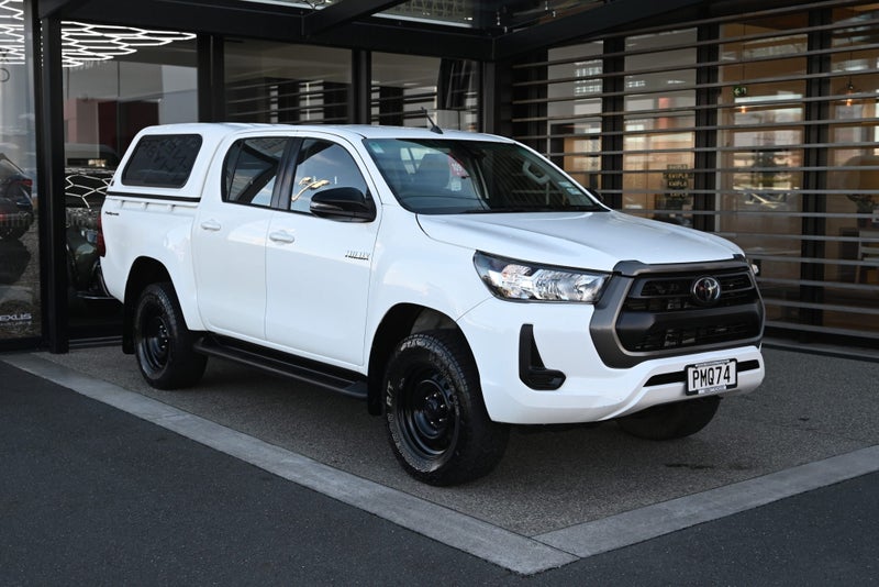 2022 Toyota Hilux SR 2.8 Turbo Diesel RWD Utility