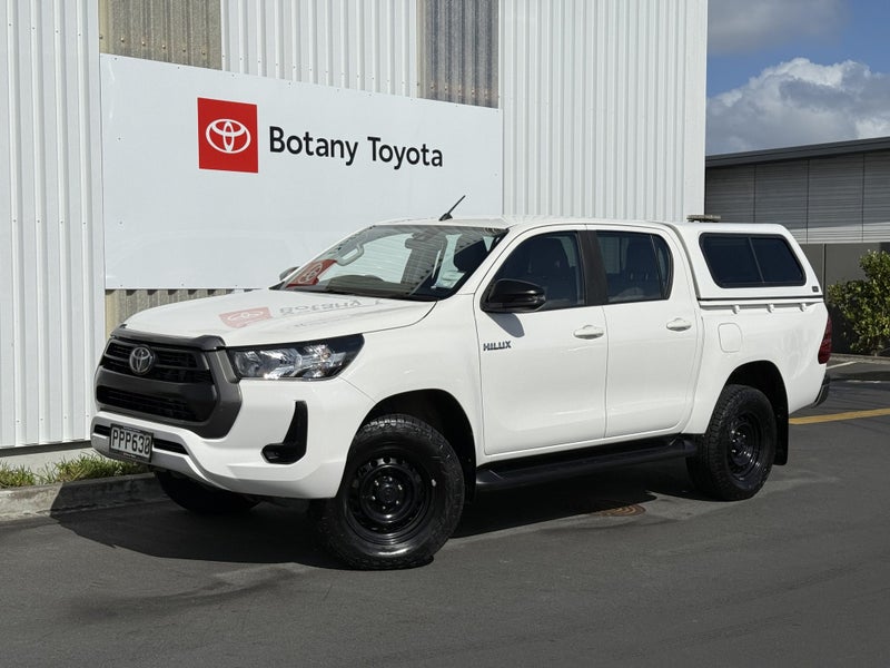 2022 Toyota Hilux SR 2.8DT 6AT 2WD DCW/4D/5S (J...