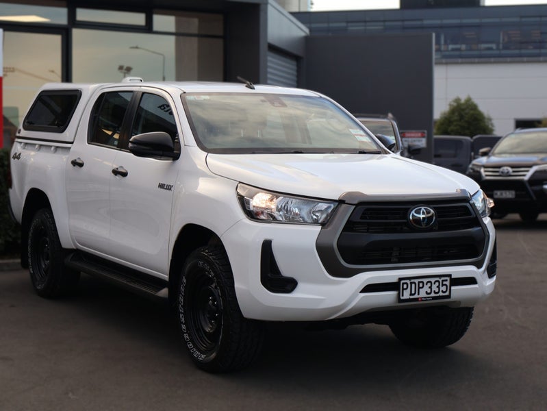 2022 Toyota Hilux SR 2.8L Turbo Diesel 4WD Auto...