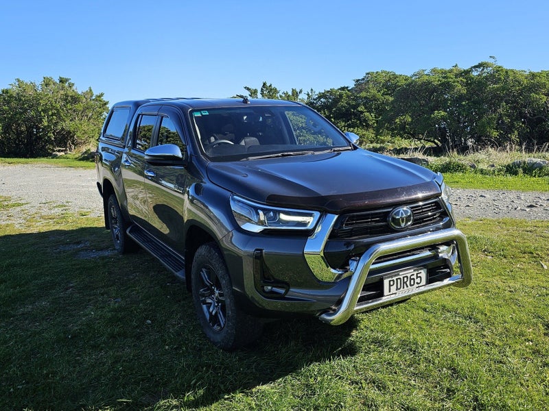 2022 Toyota Hilux SR5 2.8DT 6AT 4WD DCW/4D/5S